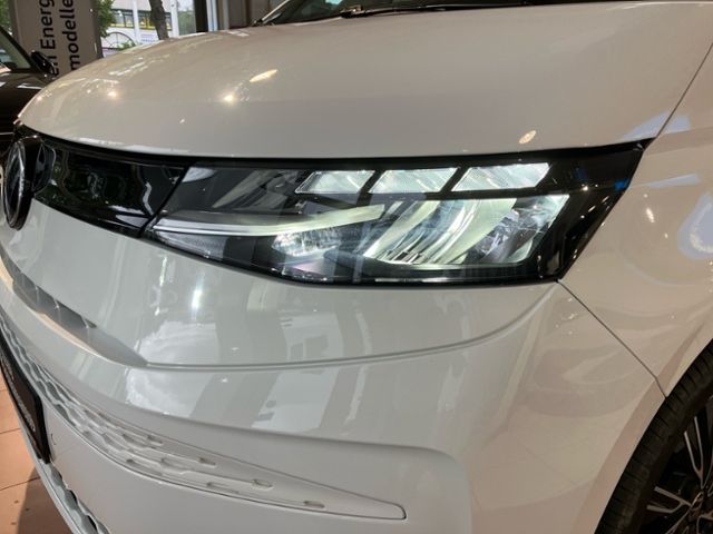 Fahrzeugabbildung Volkswagen Multivan T7 LIFE NAVI RFK SHZ PDC