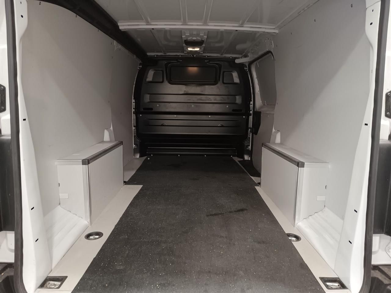 Fahrzeugabbildung Opel Vivaro Kasten Edition L