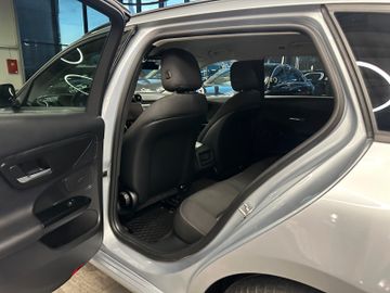 MYAUTOCENTER – Gebraucht- und Jahreswagen mit Werkstattservice in Pfaffenhofen Mercedes-Benz C 200 d *Avantgarde*Navi*LED*Spurh*