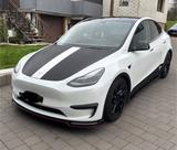Tesla Model Y LR- Allradantrieb mit Dual...