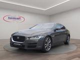 Jaguar XE 20d Aut. Portfolio - graue Jaguar XE