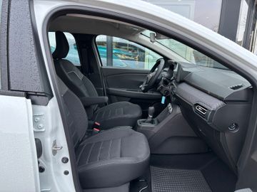 Dacia Sandero Expression TCe 90 CVT