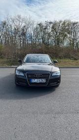 Audi A8 4.2 - Audi A4 aus 2010 mit Diesel-Antrieb: Limousine