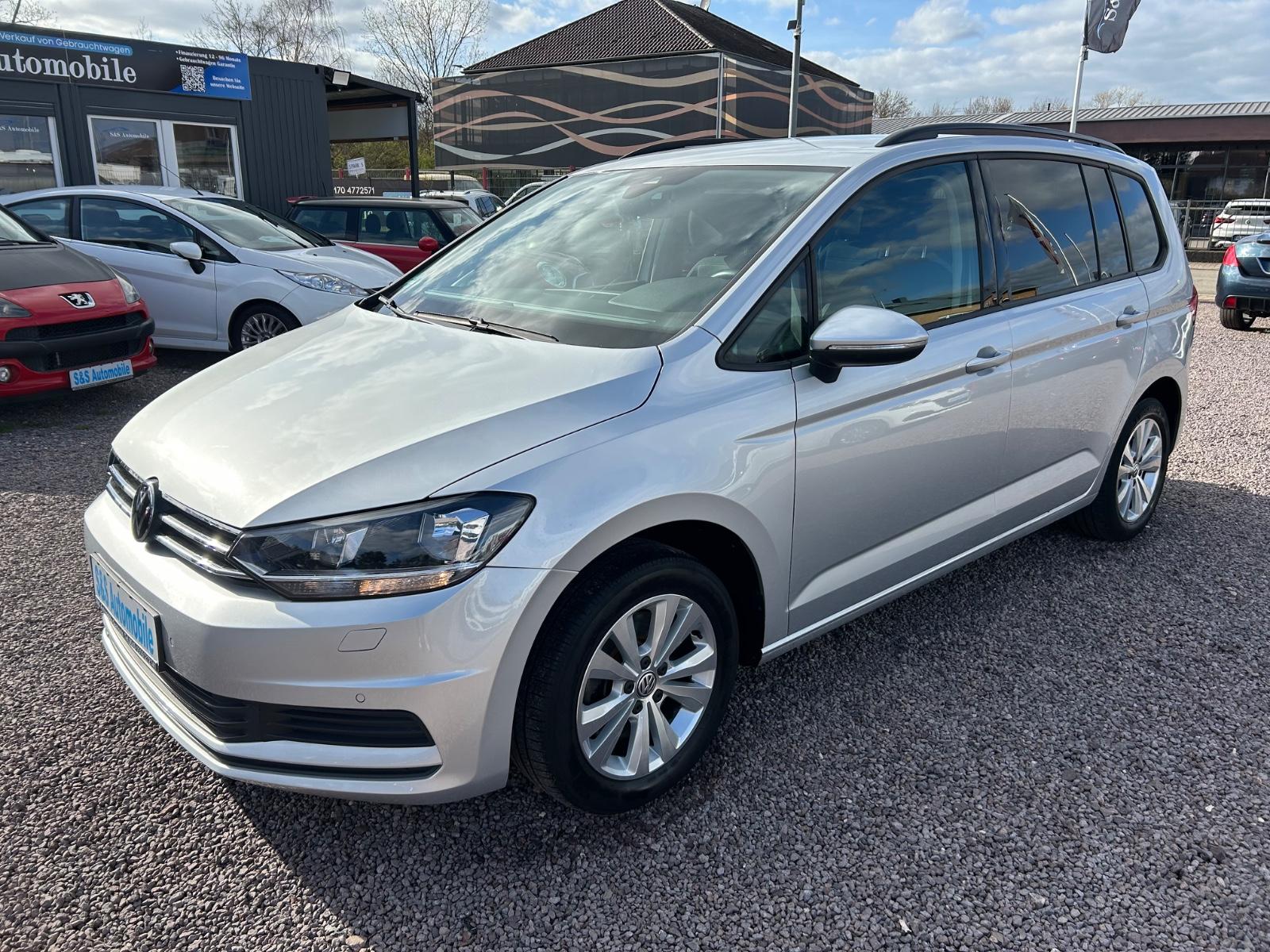 Volkswagen Touran Comfortline *i-Cockpit*Kamera*AHK*