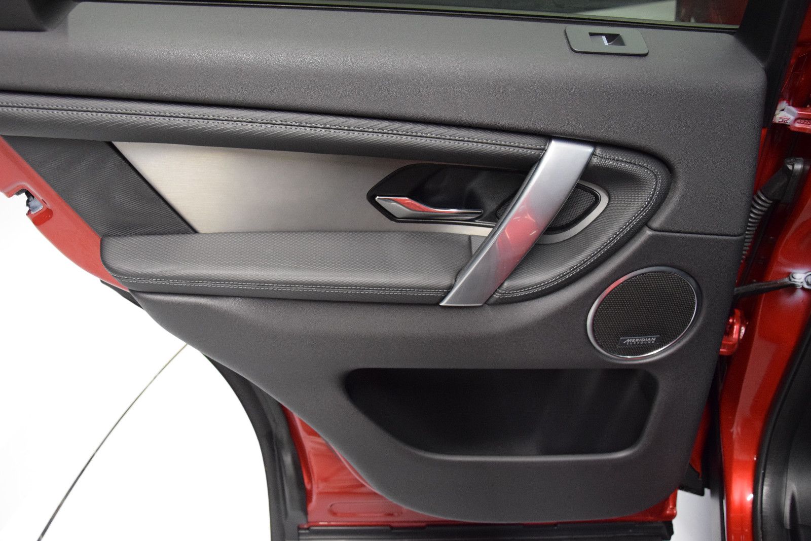 Fahrzeugabbildung Land Rover Discovery Sport Dynamic SE AWD Pano ACC Memory