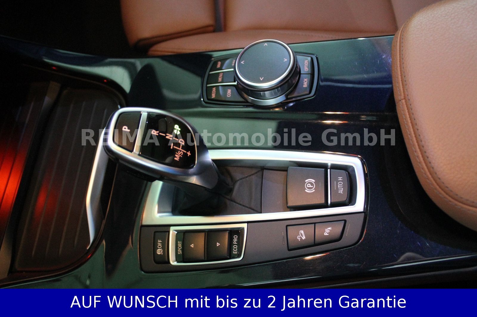 Fahrzeugabbildung ALPINA XD3, Pano-Dach, HUD