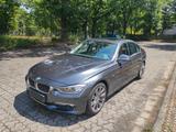 BMW 320d Luxury Line BMW Scheckheft