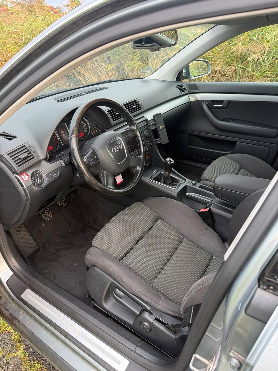 Audi A4 2007 — photo 5
