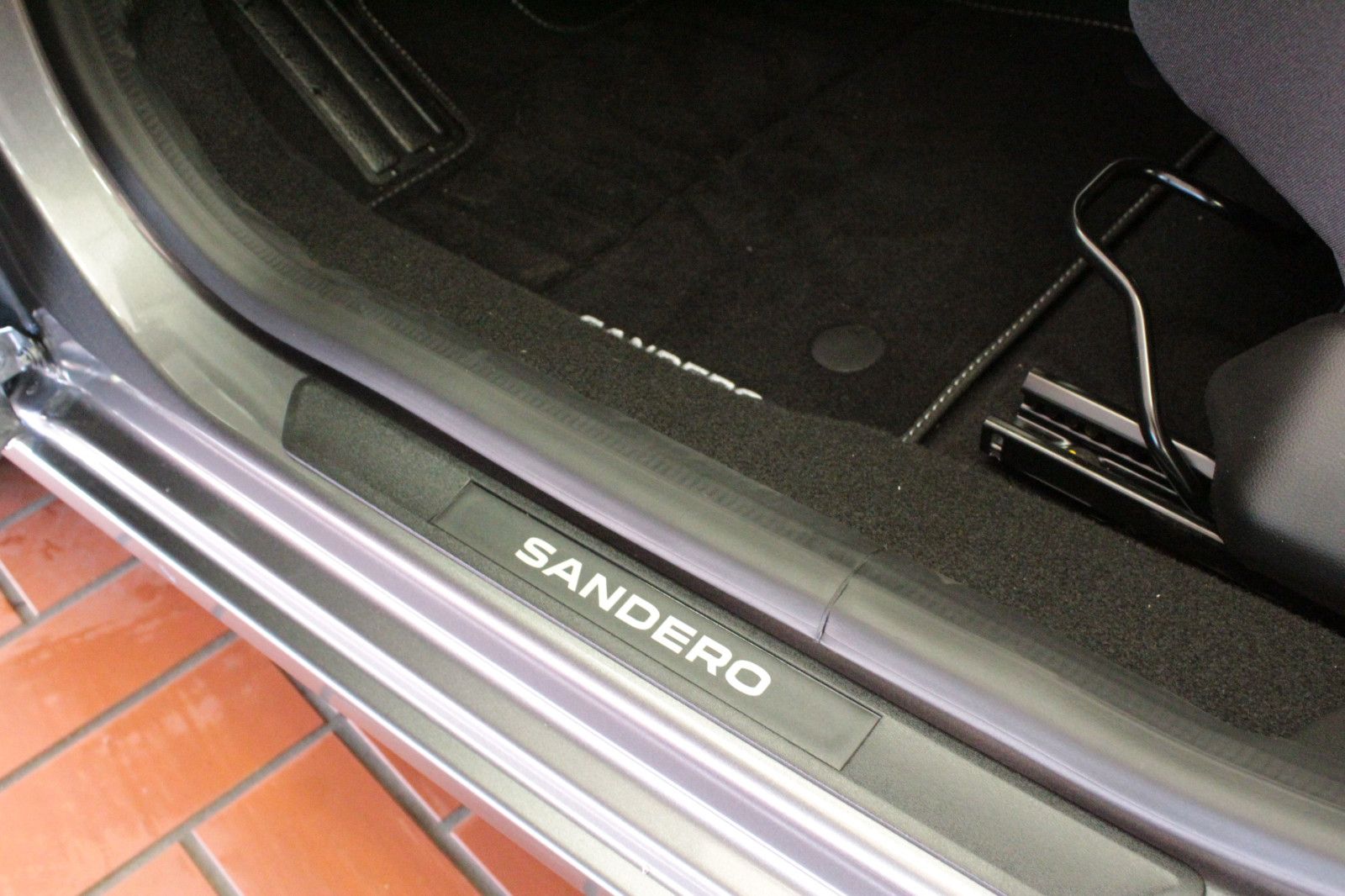 Fahrzeugabbildung Dacia Sandero TCe 90 auto Journey *Komfort-Paket*Sitzh