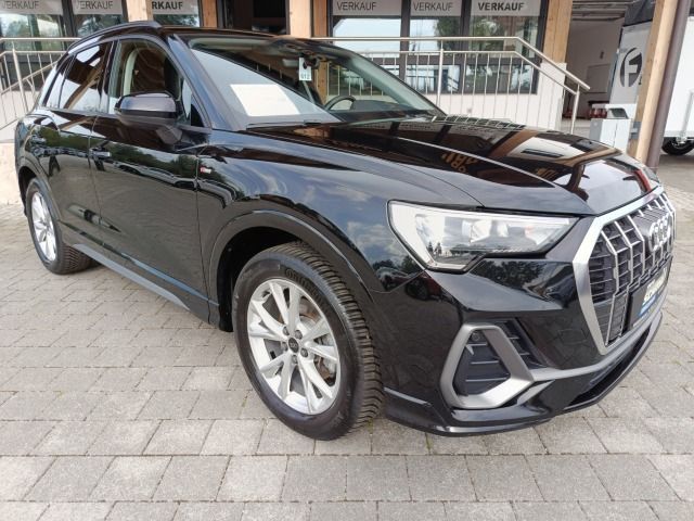 Audi Q3 35 TFSI S tronic|S-LINE|PANO|KOMFORT|AMBIENTE foto 3