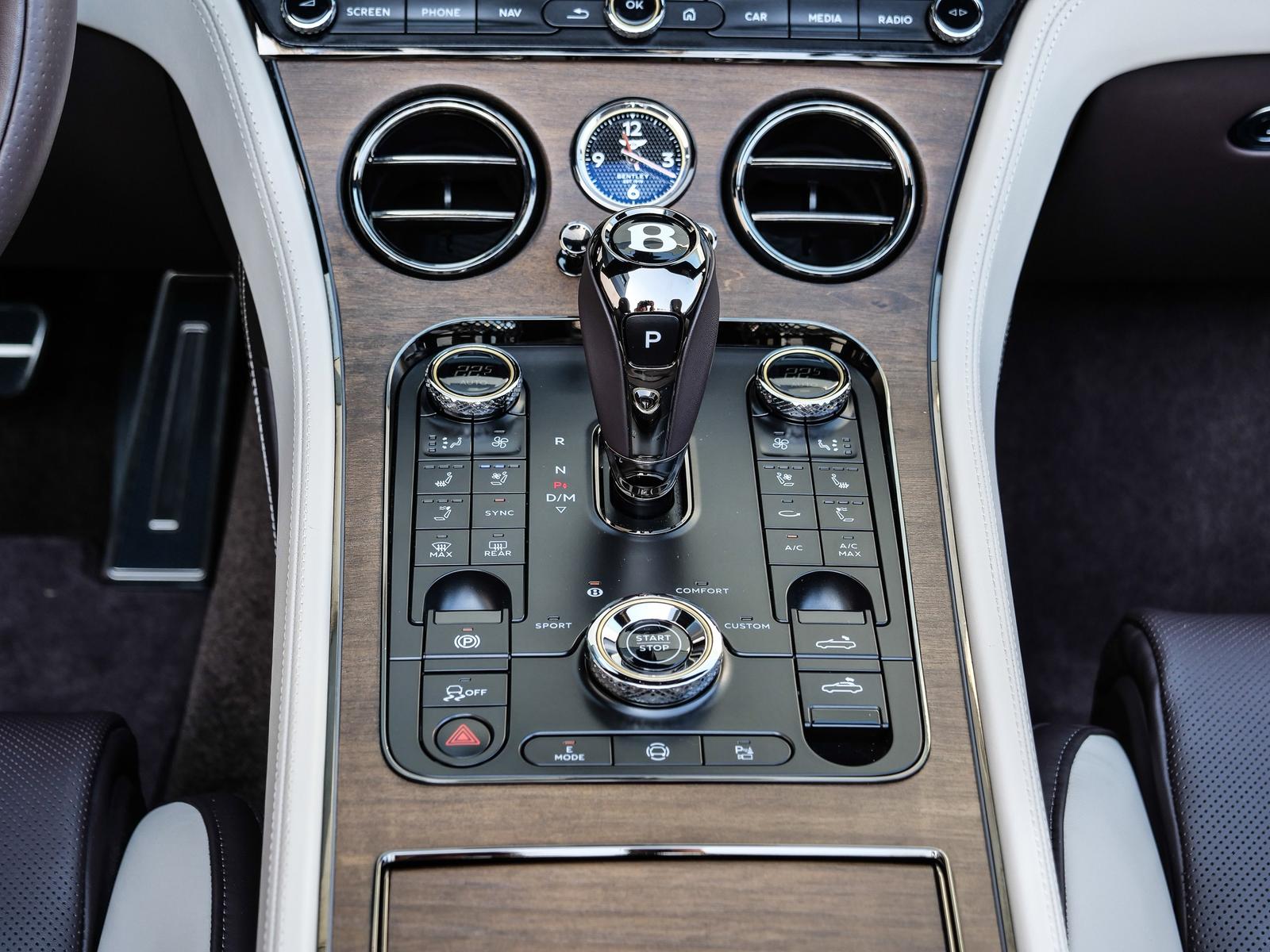 Bentley Continental GTC S Touring Spec, Rotating Display