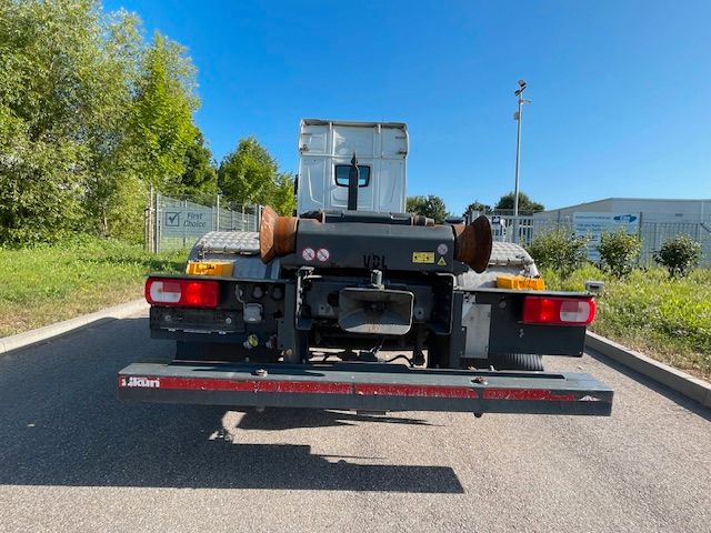 Fahrzeugabbildung DAF FAN XF 480 mit VDL Abrollkipper