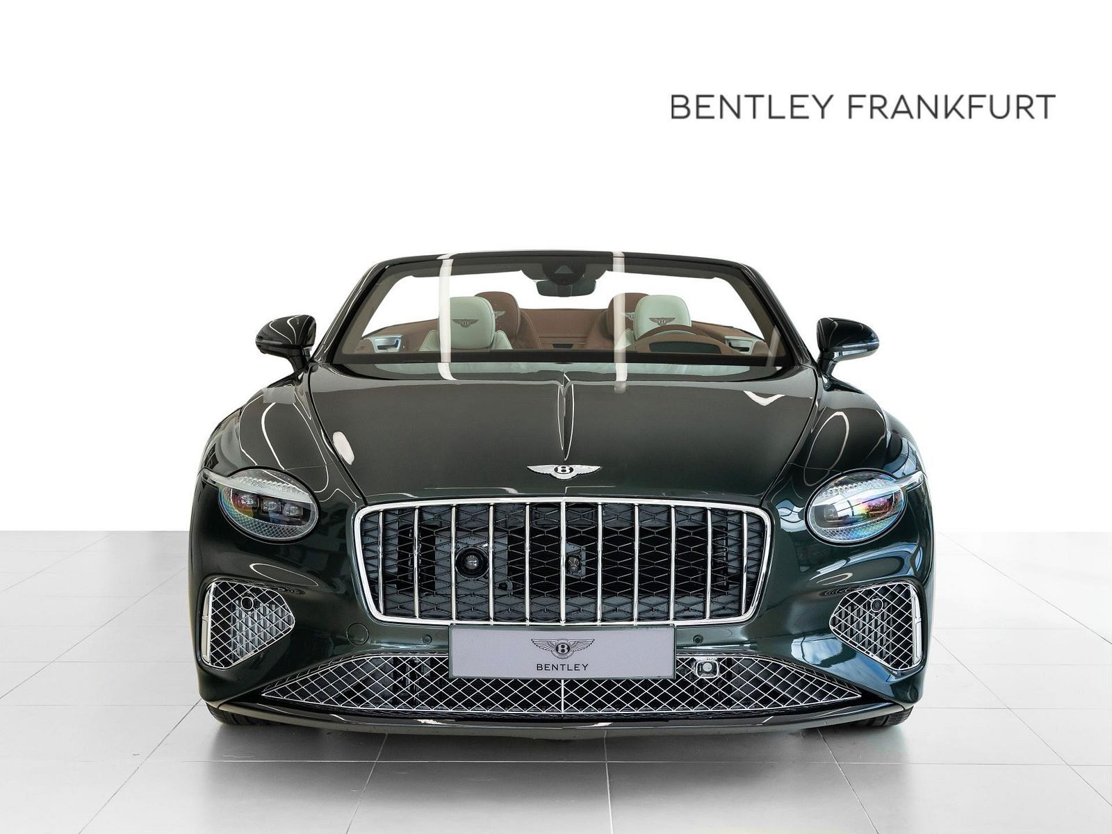 Bentley Continental GTC Azure (MY26) Hybrid imagem 2