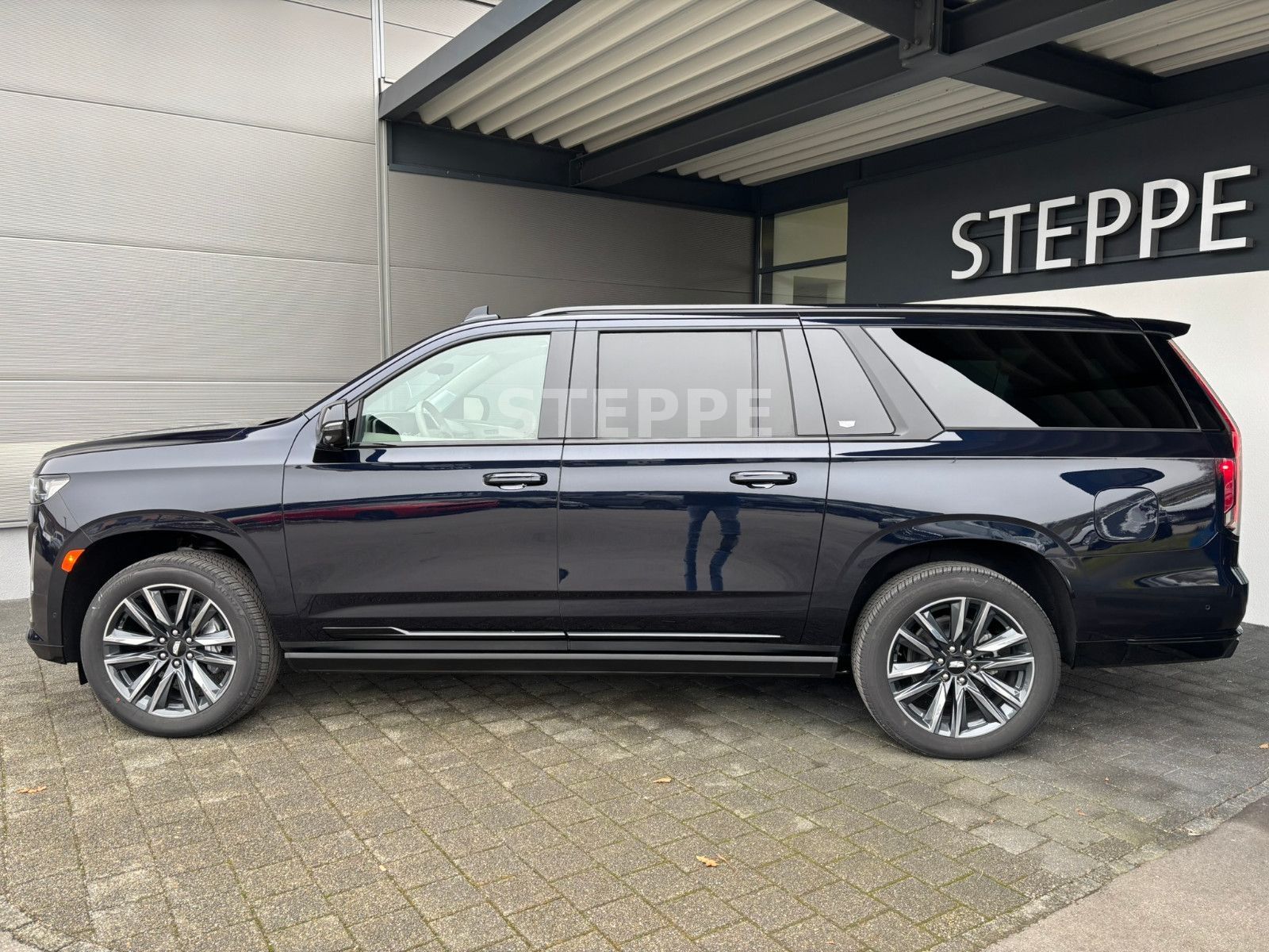 Cadillac Escalade 6.2 V8 ESV Sport Platinum EU-Navi AHK