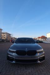 BMW 530i xDrive A - - BMW 530: Von Privat