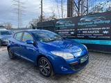 Renault Megane III Lim. 5-trg. Expression - Renault Megane Expression mit Benzin-Antrieb