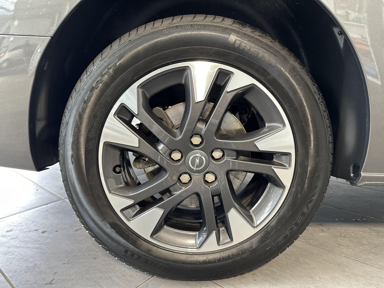 Fahrzeugabbildung Opel Zafira Life 2.0 D Aut. BlackEd. NAV+XEN+PANORAMA