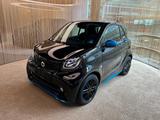 Smart fortwo EQ BRABUS passion tailer nightsky 22kW