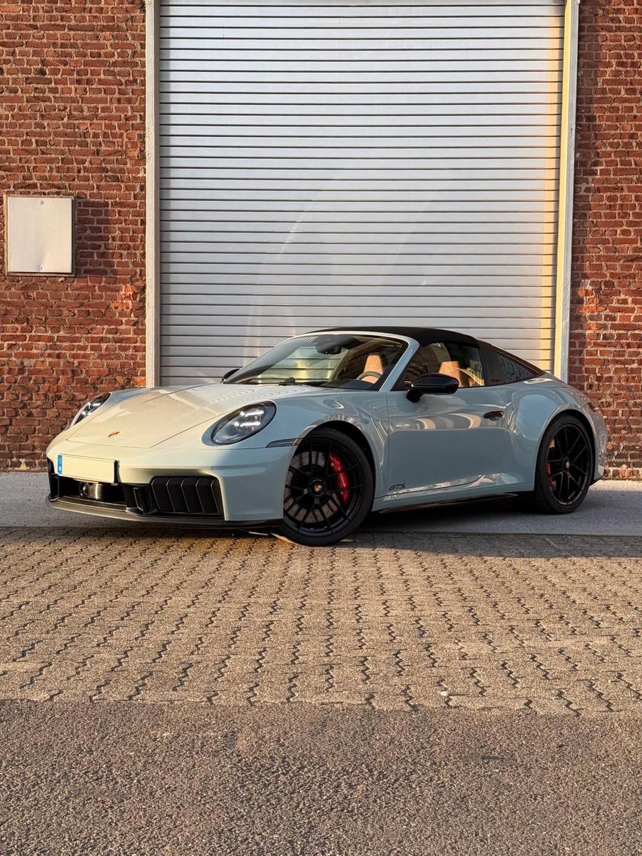 Porsche Targa 4 GTS/Matrix/Inno/Memory 18-Wege/Leder rot