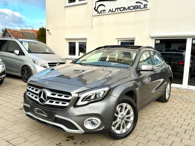 Mercedes-Benz GLA 220*4MATIC*LED*TEMPO*PDC*KLIMA*SHZ*PANORAMA*