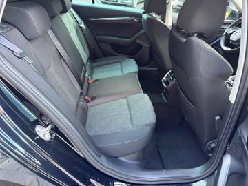 Skoda Octavia - 12