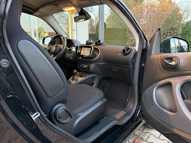 Smart ForTwo Cabrio electric drive / EQ