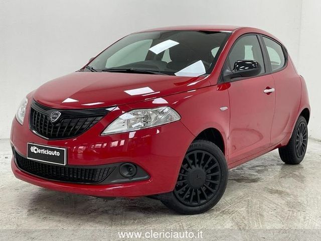 Otros Lancia Ypsilon 1.0 FireFly 5S&S Hybrid Silver