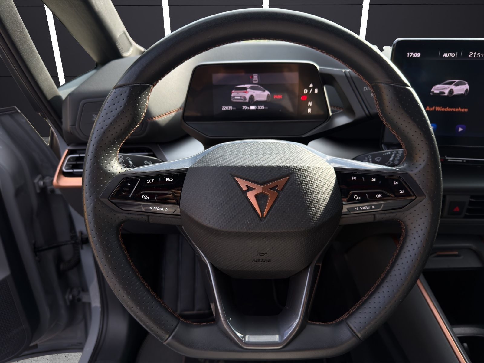 Fahrzeugabbildung CUPRA Born/Apple/PDC/Sportsitze/Ambiente/LED/Navi