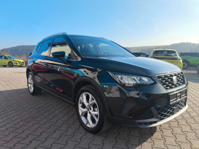 SEAT Arona 1.0 TSi FR Navi PDC SHZ Virtual Cockpit