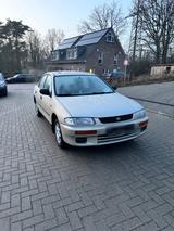 Mazda 323 Rentner Fahrzeug - Mazda 323 aus 1995