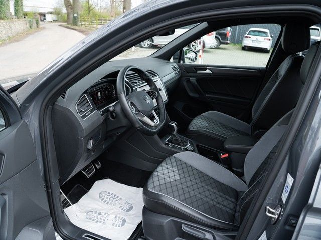 Tiguan R-Line TDI DSG 4M. AHK LED NAV Kamera