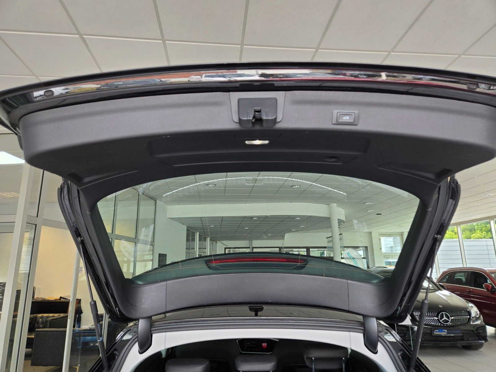 Fahrzeugabbildung Audi A6 Avant 40 TDI sport