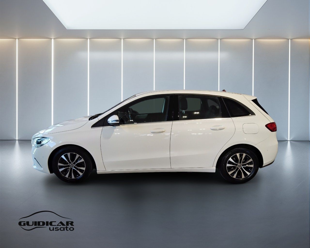 Mercedes-Benz Classe B - W247 2018 - B 180 d Spo imagem 3