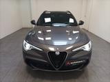 Alfa Romeo Stelvio 2.9 V6 Bi-turbo Quadrifoglio|Pano|Navi - Alfa Romeo Stelvio: Quadrifoglio