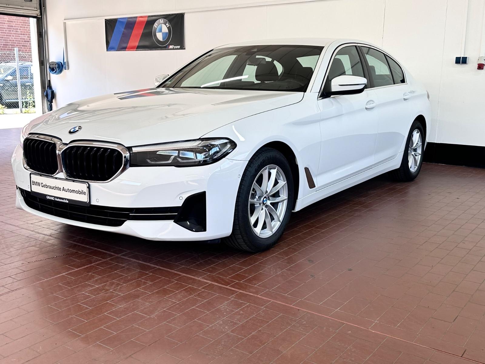 BMW 520 d/LED/LEDER/Spotsitze/VIRTUAL/Kamera/