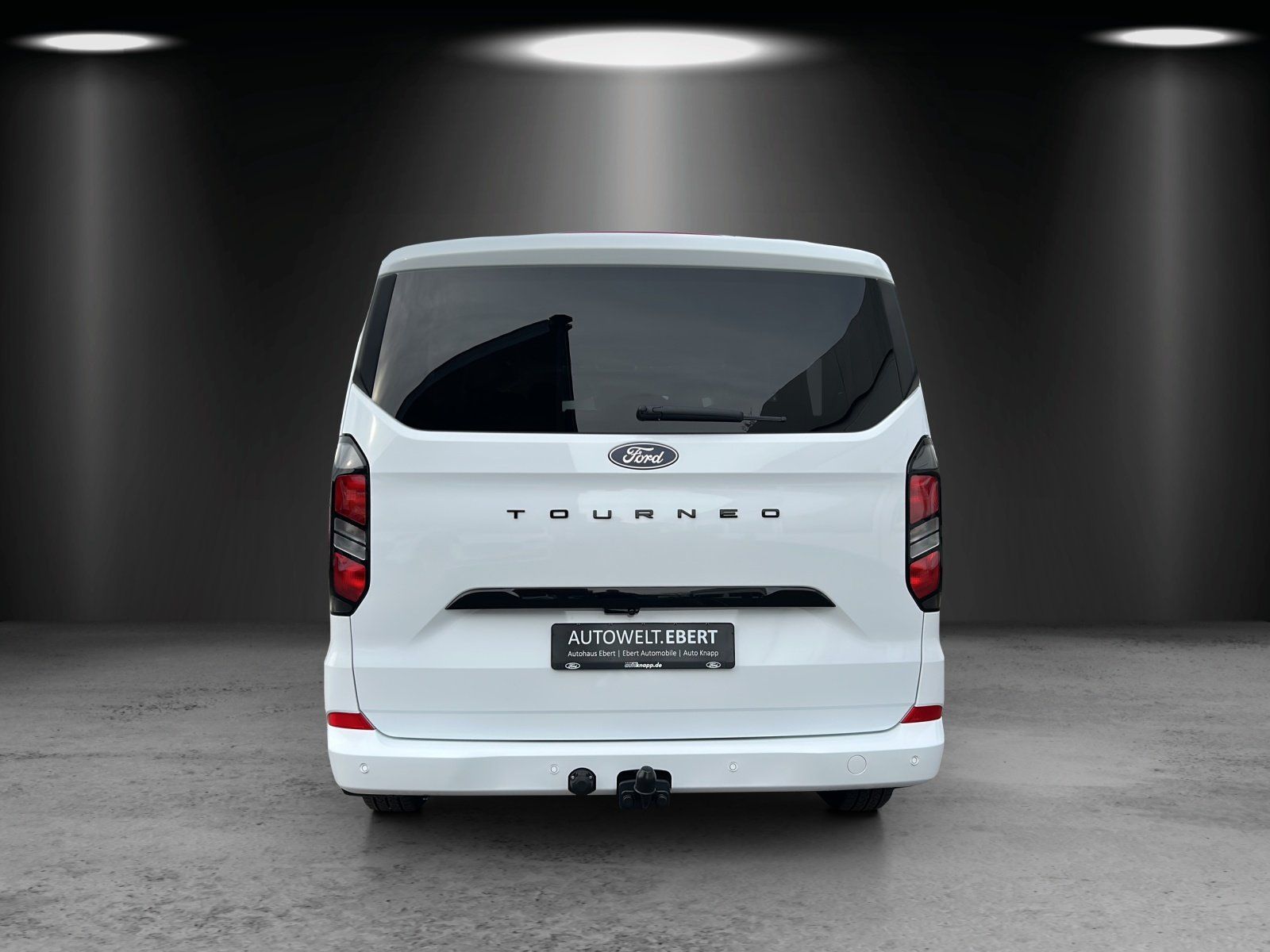 Fahrzeugabbildung Ford Tourneo Custom L2 Titanium Aut./LED/AHK/KAMERA/