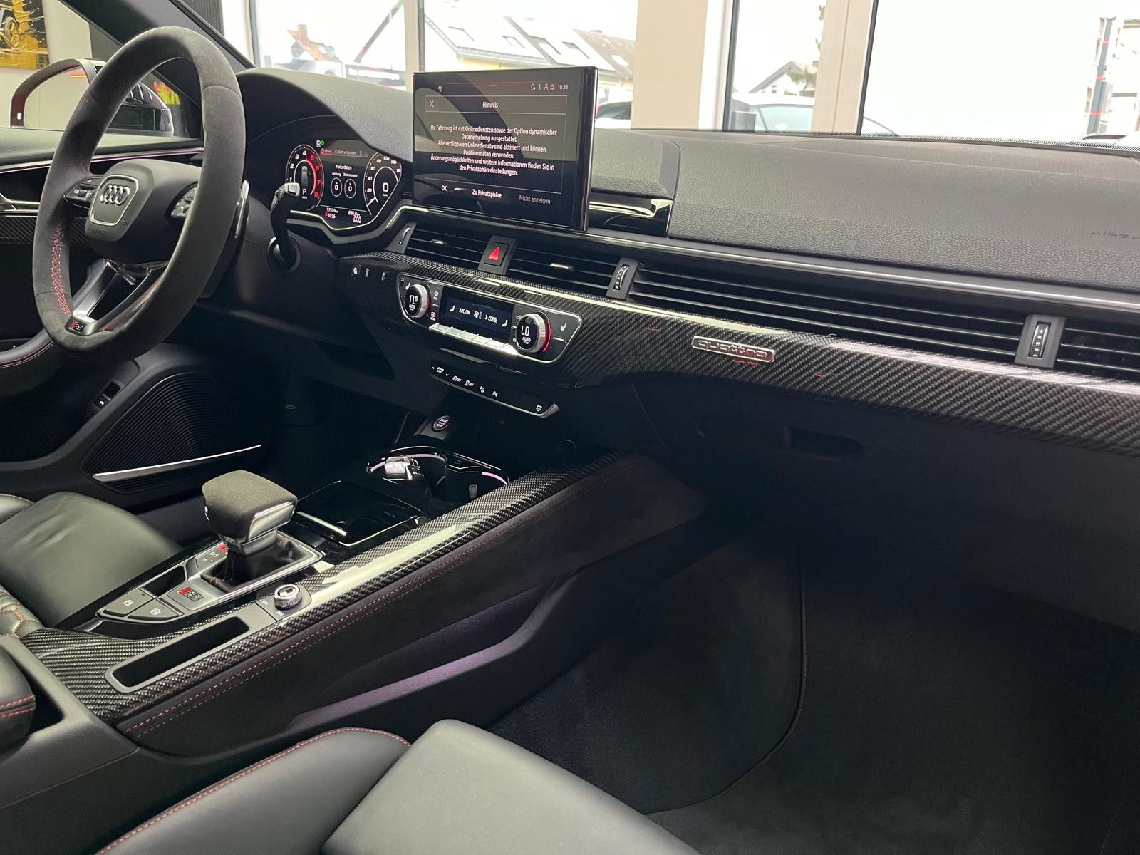 Fahrzeugabbildung Audi RS 4 Avant 2.9 TFSI quattro*Dynamic*Matrix*360°*