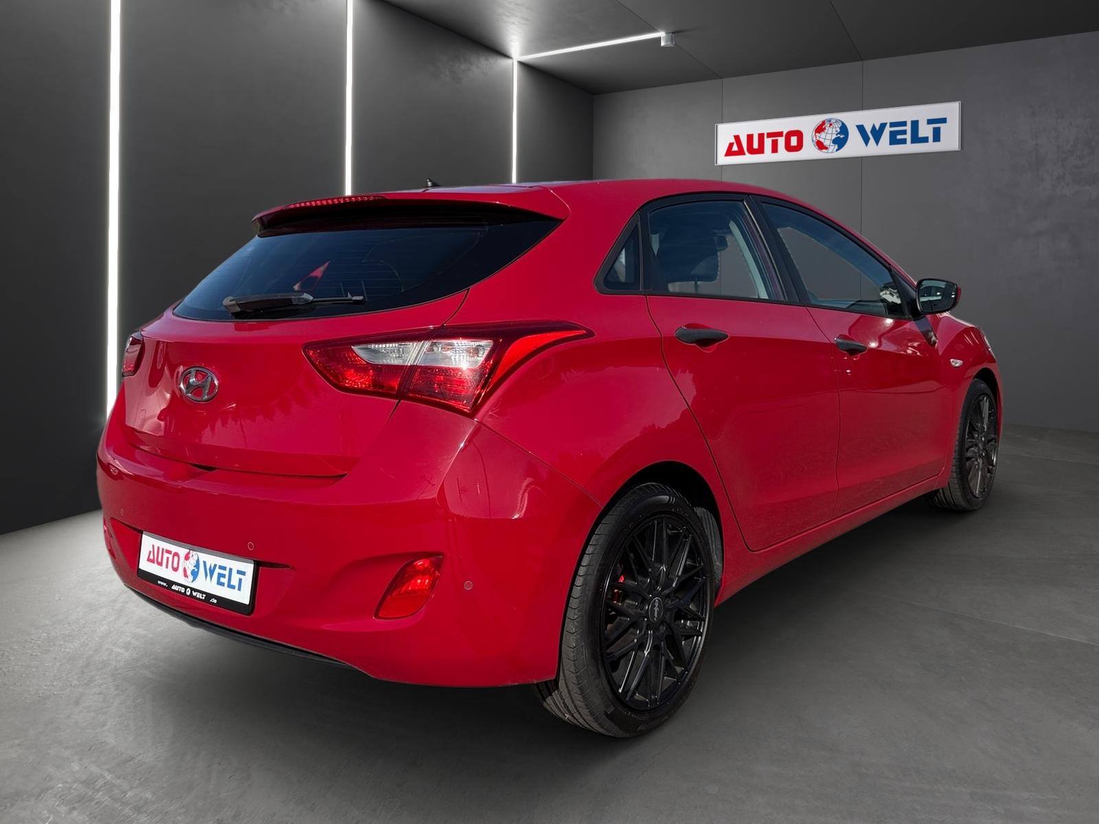 Hyundai i30 1.4 Classic PDC Bluetooth Klima USB AUX
