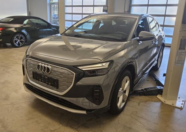 Audi Q4 50 e-tron quattro Sportback HEAD-UP KAMERA 19