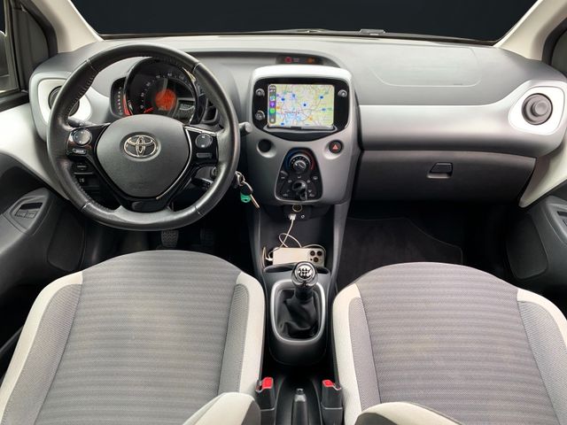 Toyota Aygo (X)