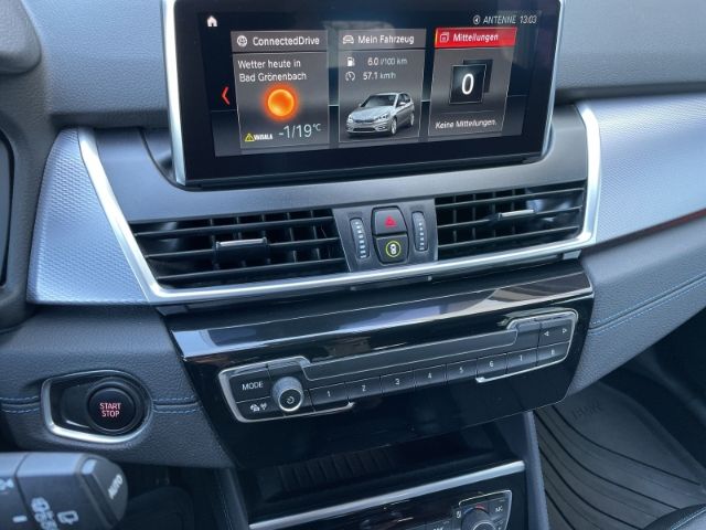 Fahrzeugabbildung BMW 225 xe iPerfomance, M Sport Plugin Hybrid, Leder
