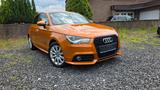 Audi A1 Sportback Xenon - Audi A1: Orange