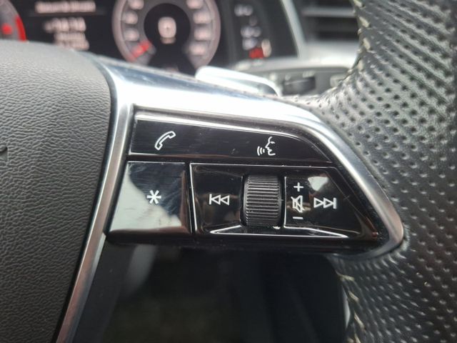 Audi A6 Avant sport 40 °S Line°PGD°LED°360°-RFK°ACC°
