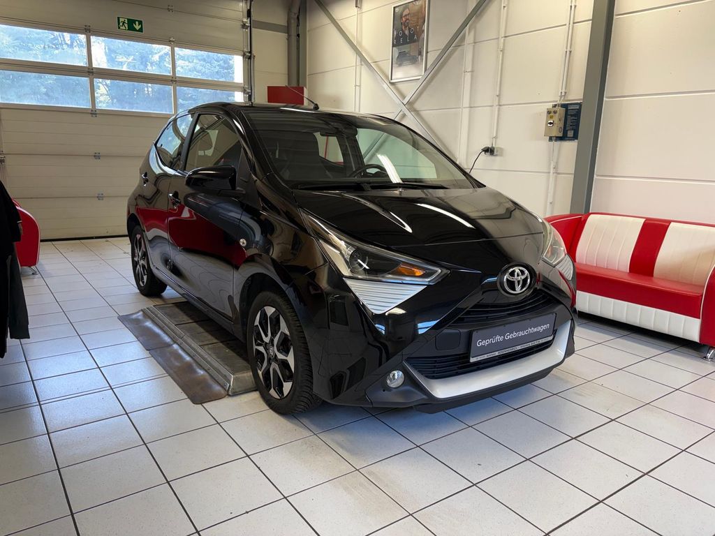 Image of Toyota Aygo (X)