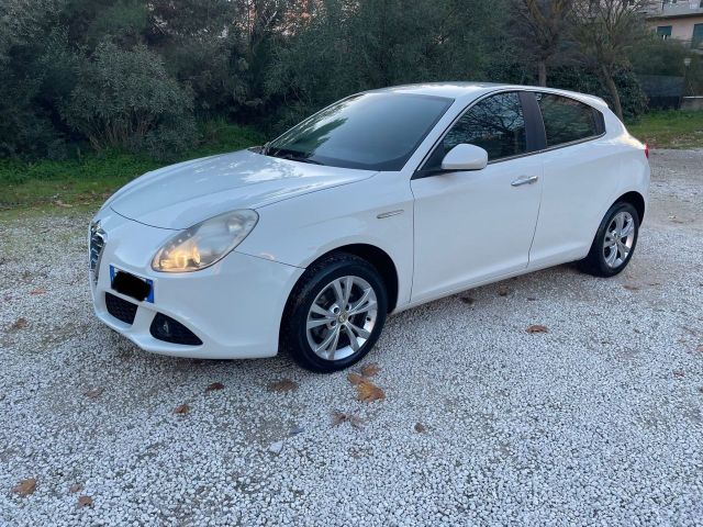 Alfa Romeo Giulietta 1.6 JTDm-2 105 CV Distincti