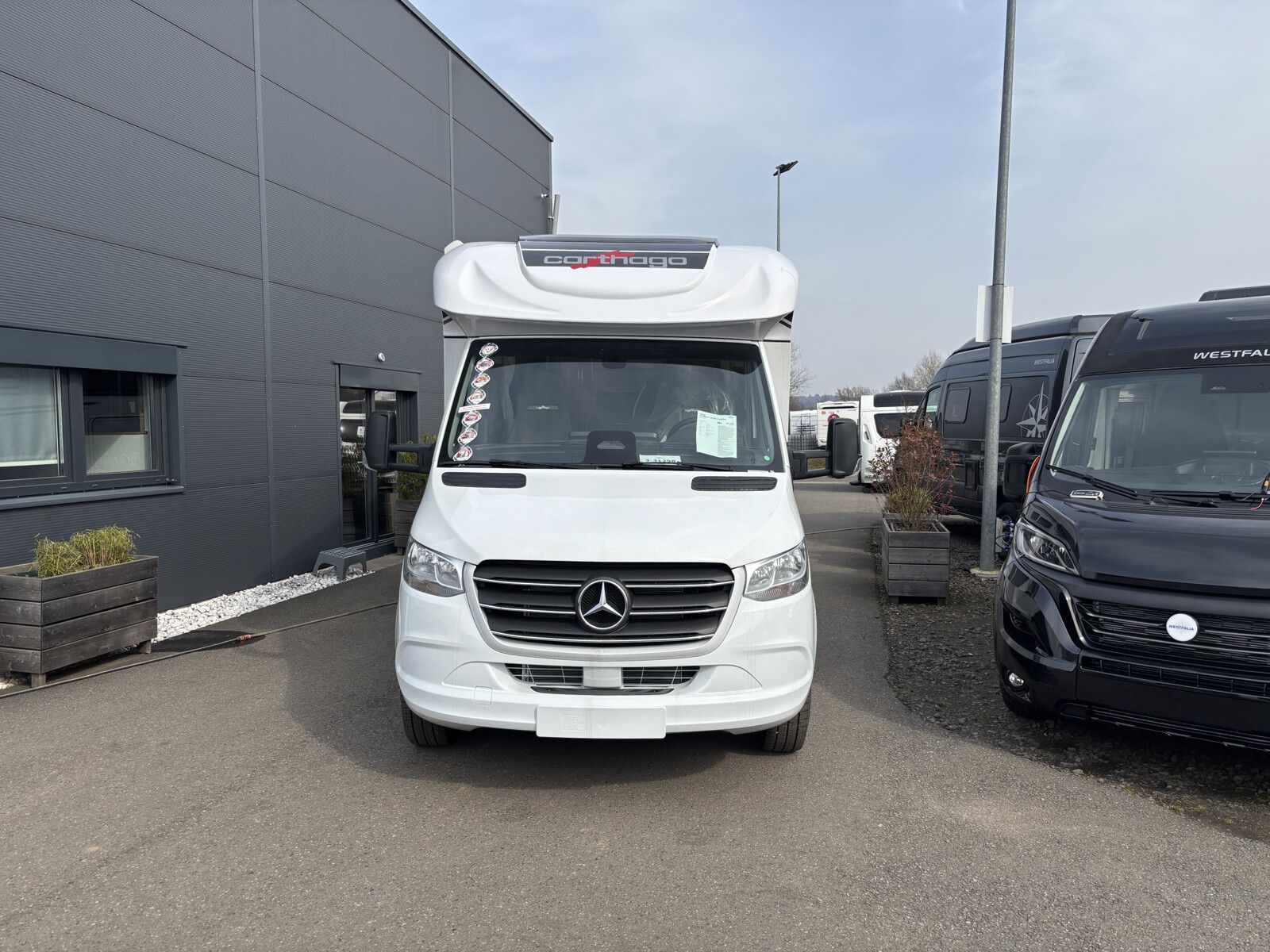 Fahrzeugabbildung Carthago C1-tourer T 145 RB LE comfort Mercedes, Markise