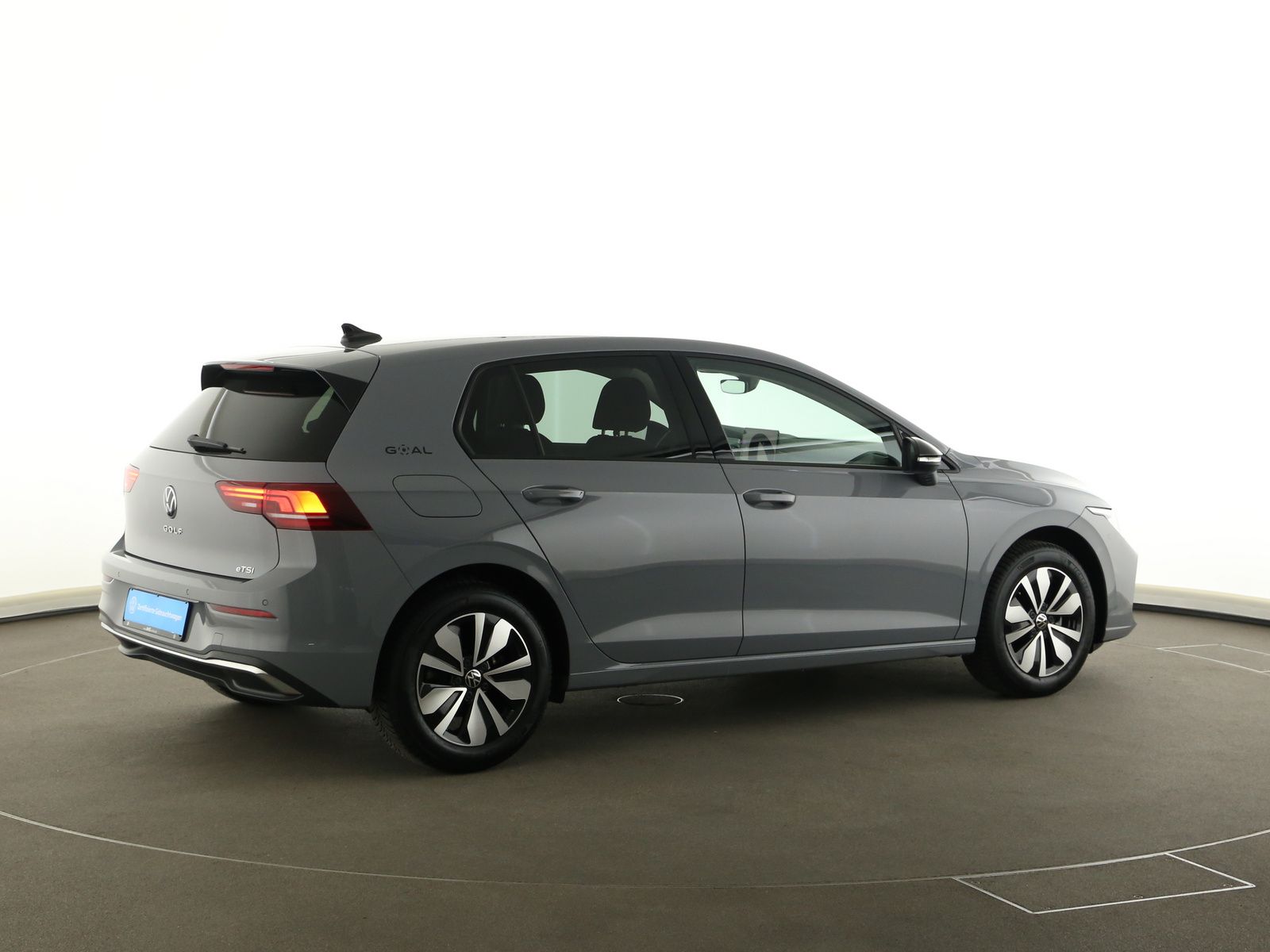 Volkswagen Golf - Bild 7