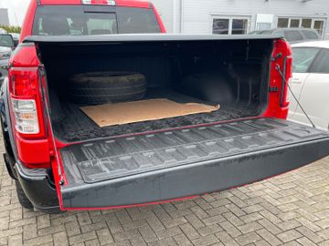 Dodge RAM - 8
