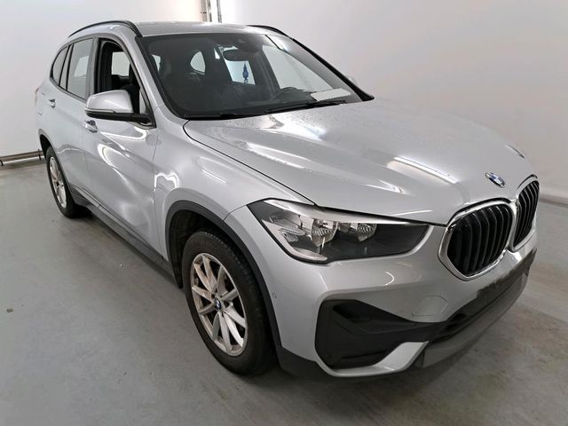 BMW X1 sDrive18d  Navi, AHK, PDC