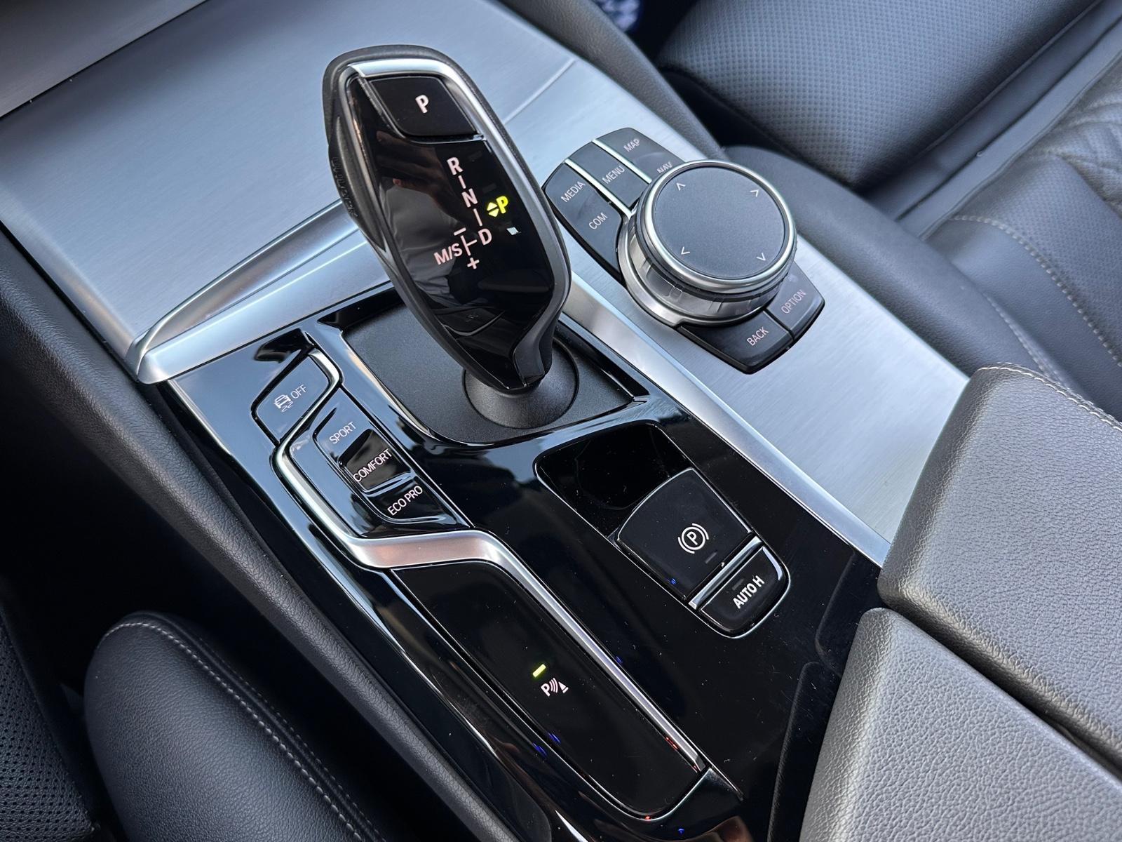 BMW 530 i Touring/HUD/LASER/LEDER/KAMERA/ACC, миниатюра 22